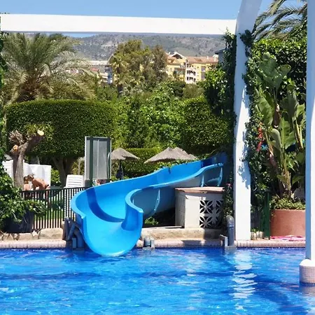 Holidays Benalbeach Apartment *